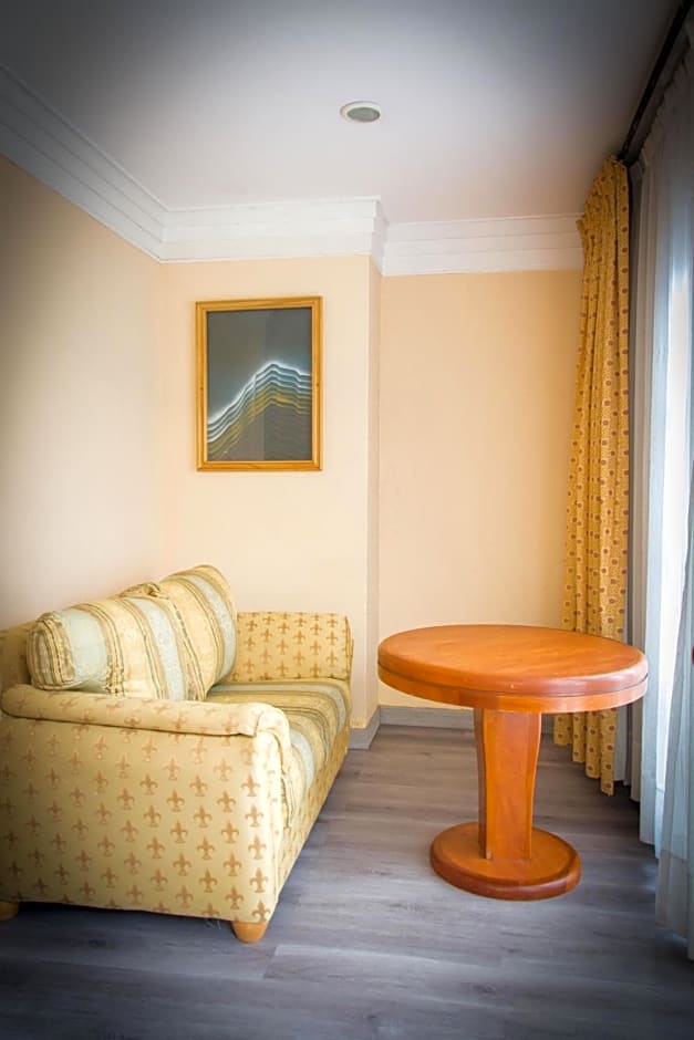 Hotel Santa Maria