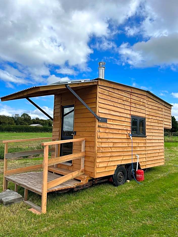 Ox Box Cabin Lyonshall Kington