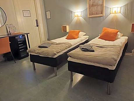 Vain Hostels Vääksy