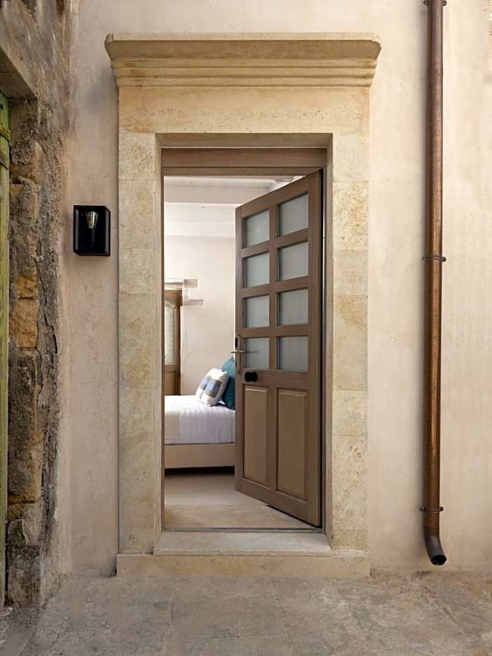 Sutor Chic Manor hotel