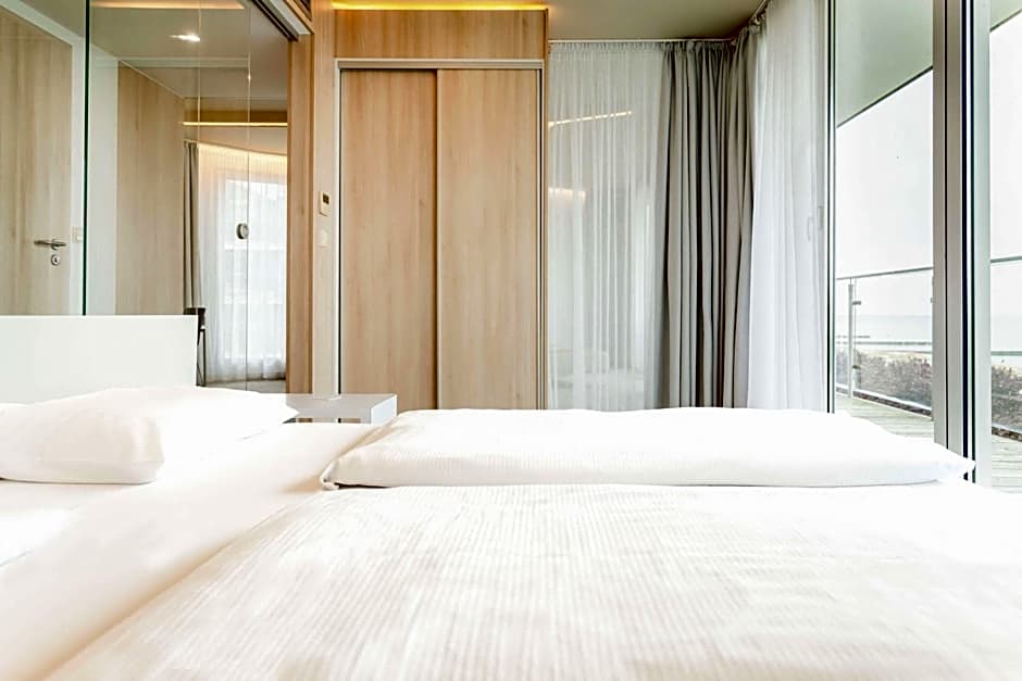 Ultra Marine by Zdrojowa