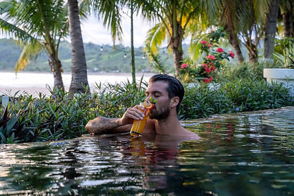 Villa Marina Lodge & Condos