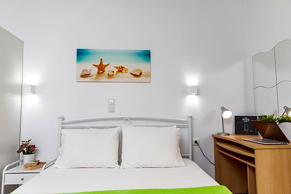 NAXOS DIAMOND Studios Apartments