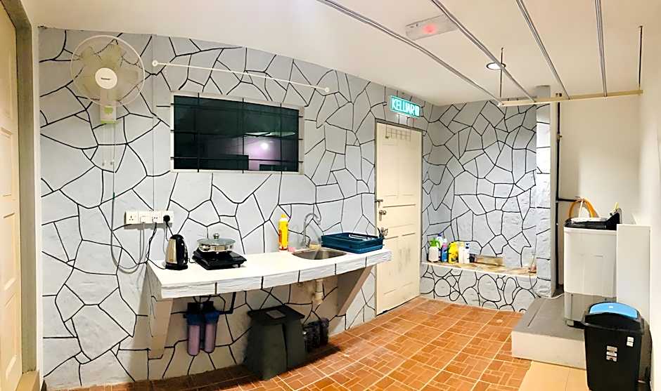 OYO HOME 90667 Chen Room Bs