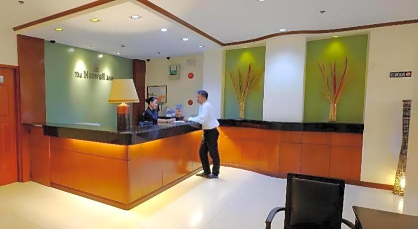 OYO 187 The Maxwell Hotel