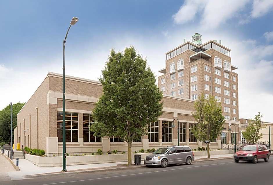 Park Place Hotel & Conference Center
