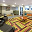 La Quinta Inn & Suites by Wyndham Tulsa Downtown - Route 66