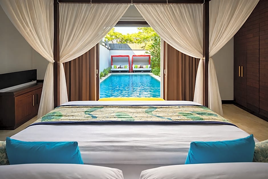 Seminyak Icon - by Karaniya Experience