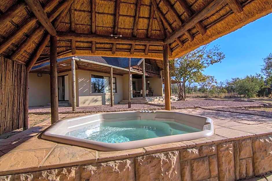 Zebula Golf and Wildlife Estate - Jackals Call Pax 8 - Moi Signature Luxury villa