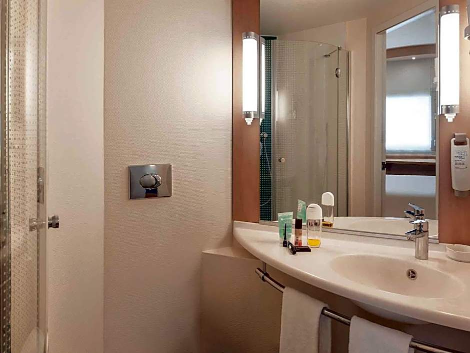 Ibis Izmir Alsancak