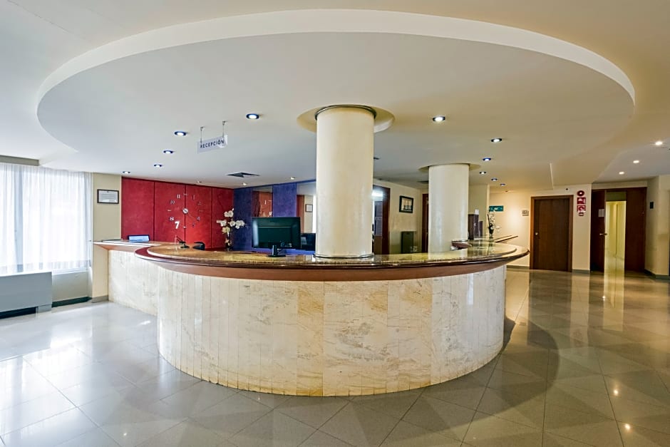 Azuline Hotel Bahamas