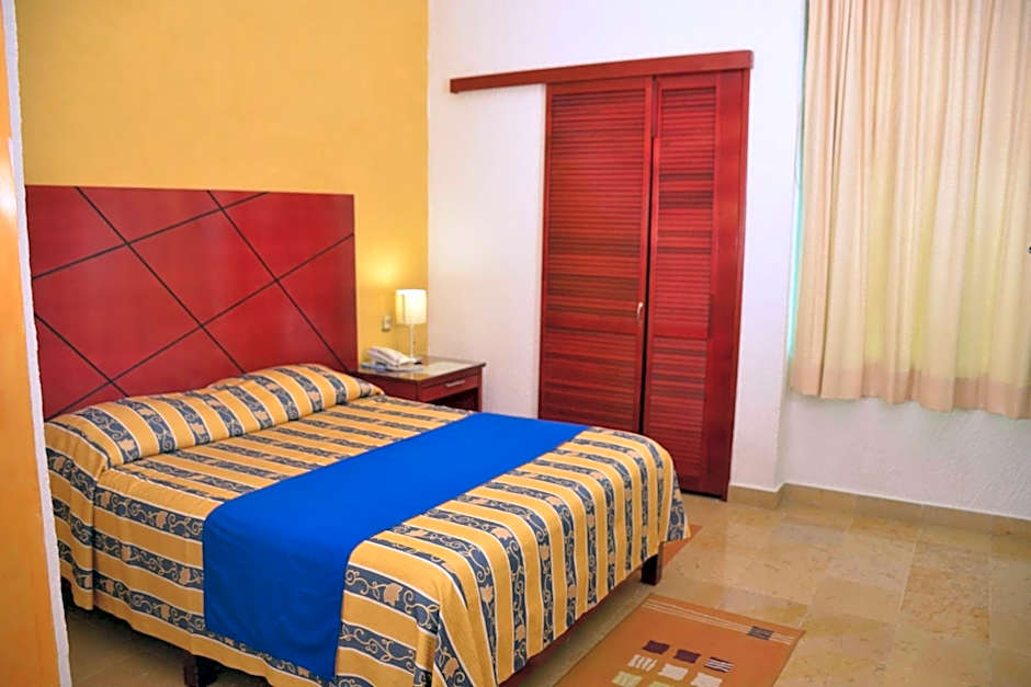 Hotel Paradise Inn