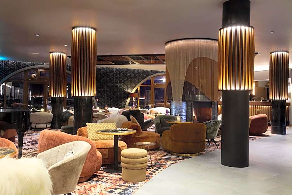 Photo 1 of 50 of Hôtel Koh-I Nor by Les Etincelles