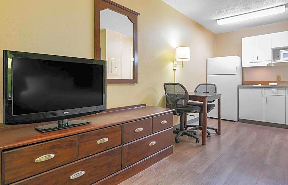 Extended Stay America Suites - Cincinnati - Springdale - I-275