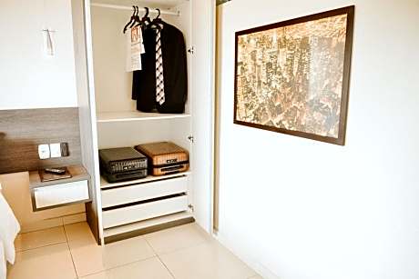 Luxury Double Room with River View