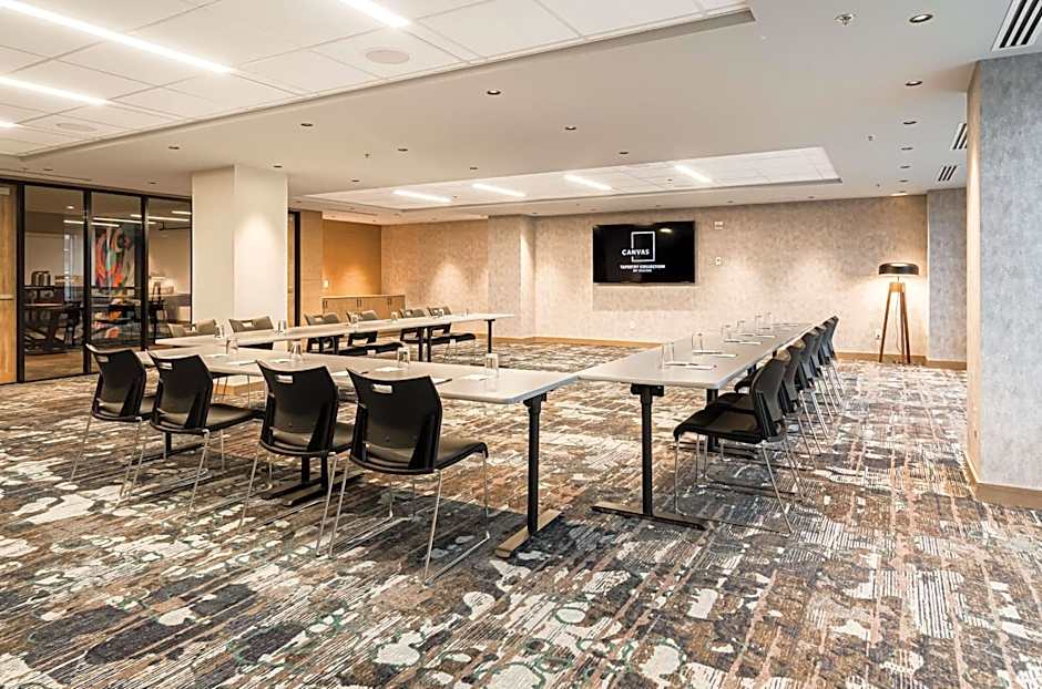 Canvas Moncton Tapestry Collection by Hilton