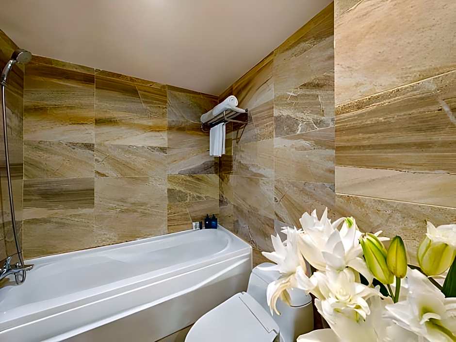 An Thai Saigon Hotel