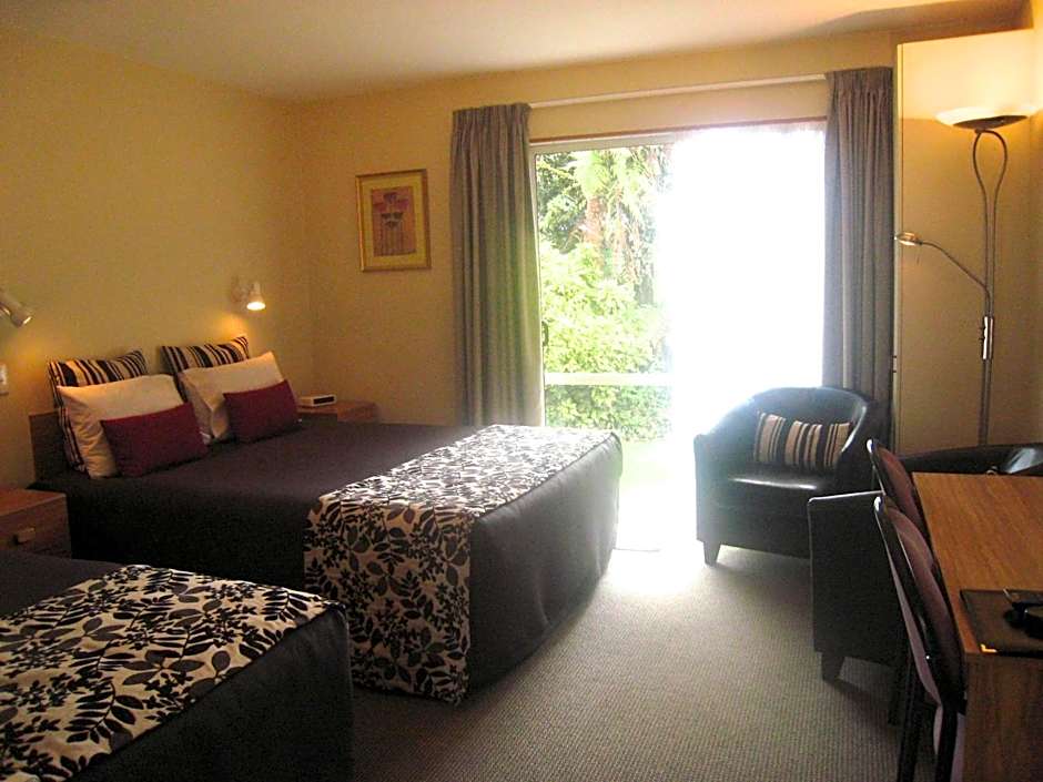 Buller Court on Palmerston