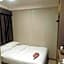 Holiday Hotel