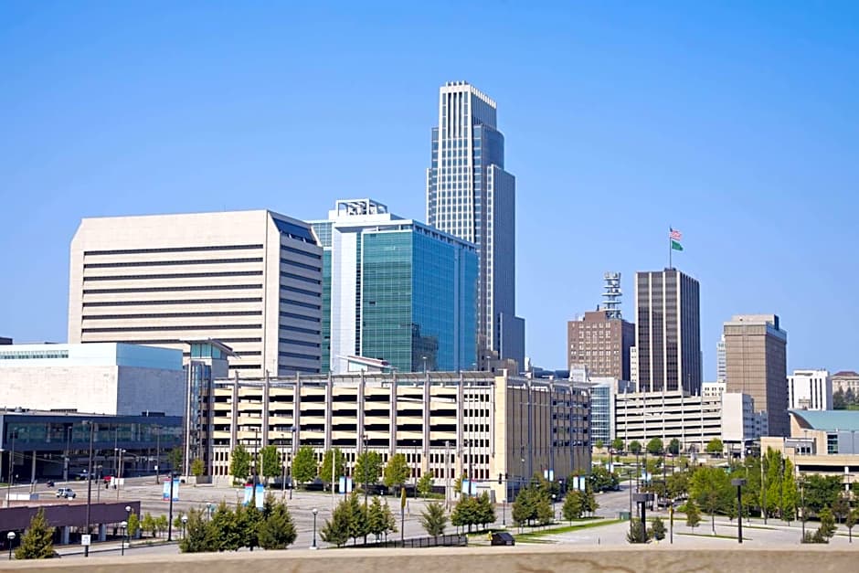 Cambria Hotel Omaha Downtown