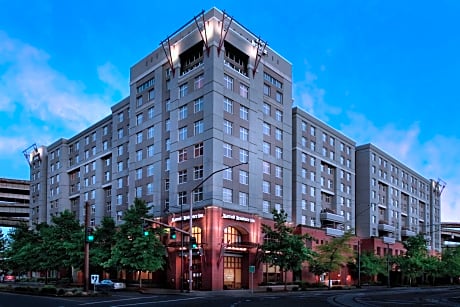 Residence Inn Portland Downtown/RiverPlace