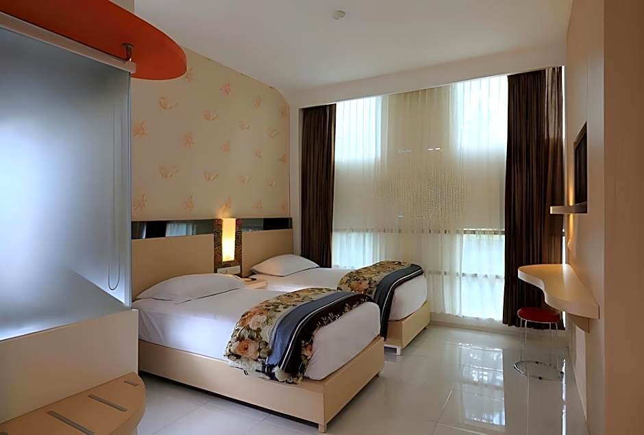 Dewarna Hotels Sutoyo