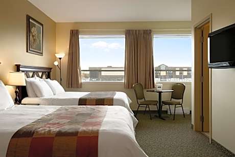 Deluxe Queen Room with Two Queen Beds - Non-Smoking