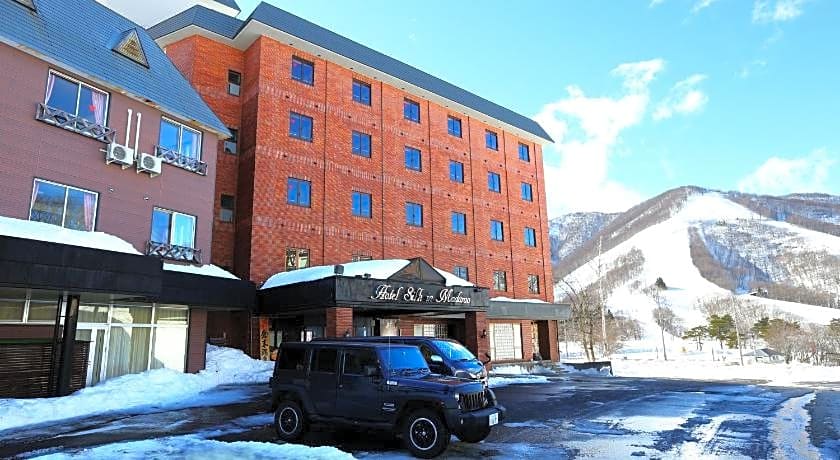 Hotel Silk In Madarao