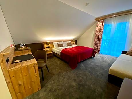 Deluxe Double Room with Balcony