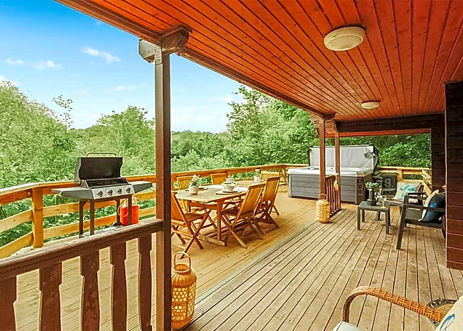 Herons Lake Retreat
