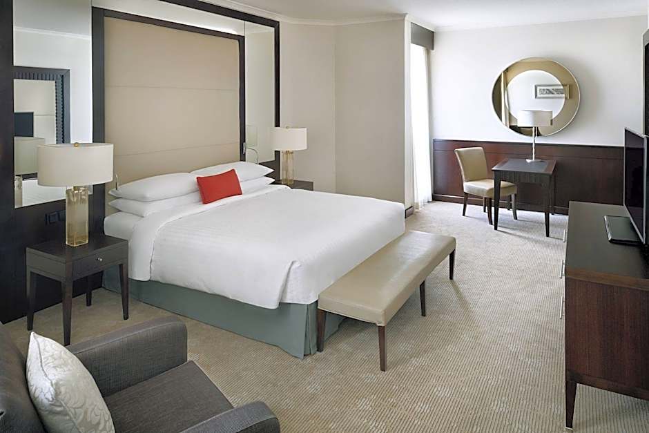 Photo 1 of 9 of Presidential 1 King Bed Suite