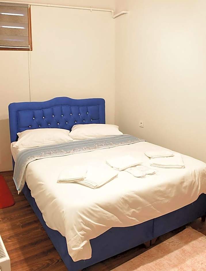 ÖZ Butik Otel Antik Kent Myrleia