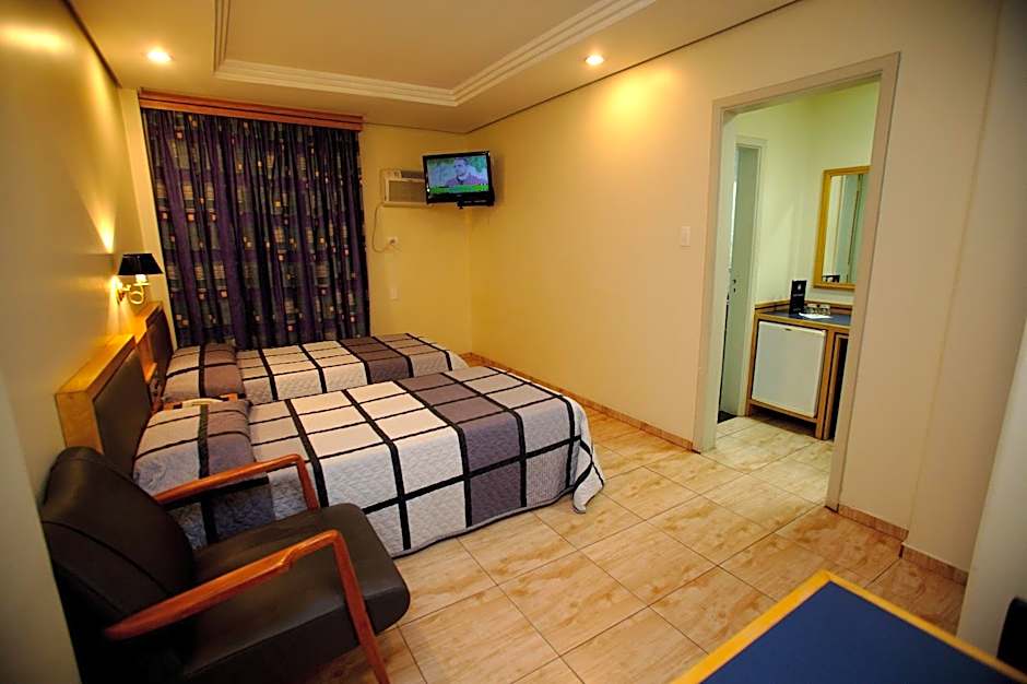 Hotel Columbia