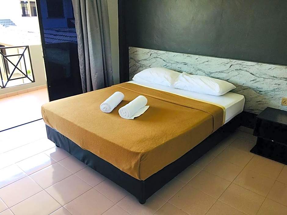 DLAYARAN HOTEL & CAFE