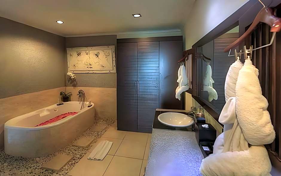 Bali Rich Luxury Villas Seminyak
