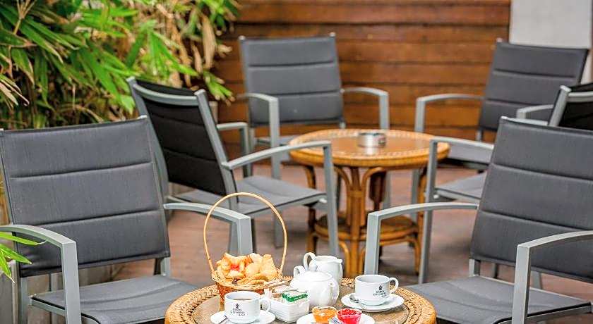 Kandy City Hotel by Earl's