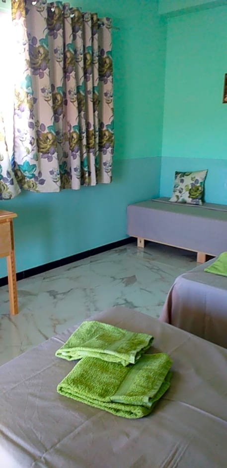 MAISON D’HÔTE LES TORTUES -