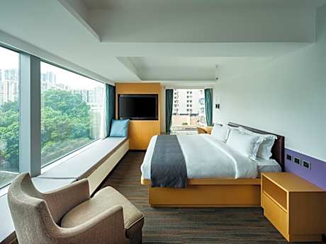 Superior King Room