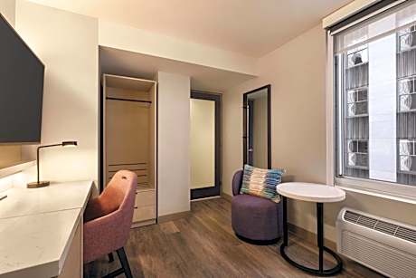 King Room with Balcony