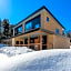 Phoenix Chalets by HHG