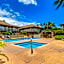 Modern Beachfront Studio: Full Kitchen & A/C