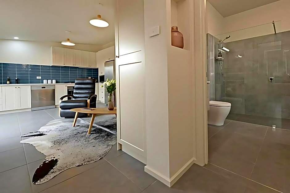 The Little Lollyshop Apartment in Battery Point