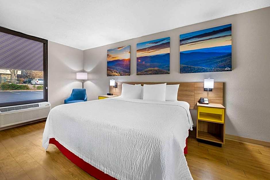 Days Inn by Wyndham Raleigh Midtown