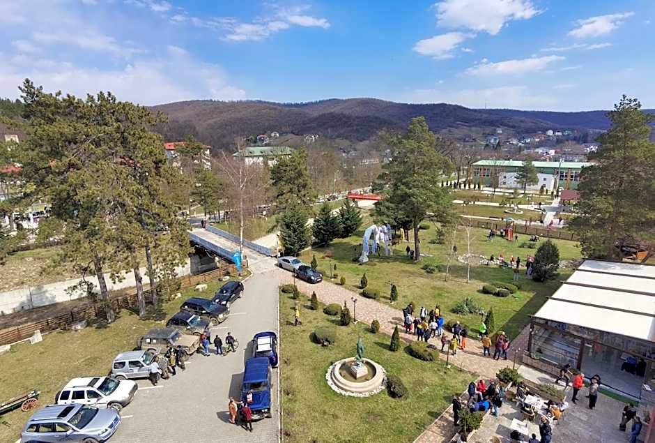 Hotel Spa Cazino Monteoru