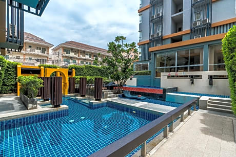 The Grass Serviced Suites