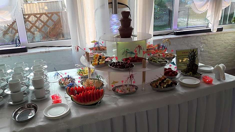 Restauracja "AS"- Noclegi