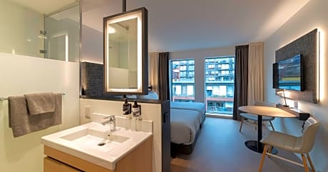 The Innside Room - Twin
