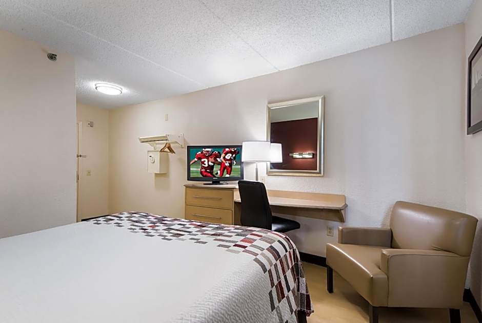 Red Roof Inn - Laredo
