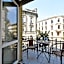 Crystal Suites Old Town
