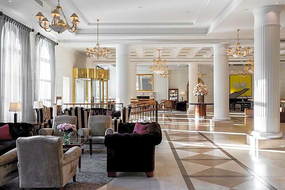 Grand Hotel Vilnius, Curio Collection by Hilton